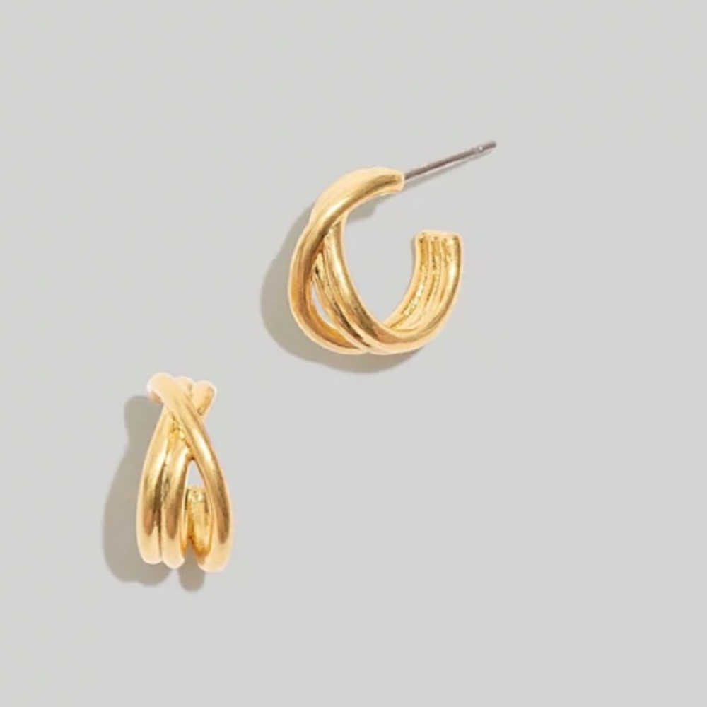 Madewell Crossover Gold Huggie Hoop Earrings 🌈